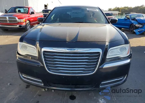 2014 Chrysler 300 z USA, uszkodzony, nr VIN 2C3CCAAGXEH288736